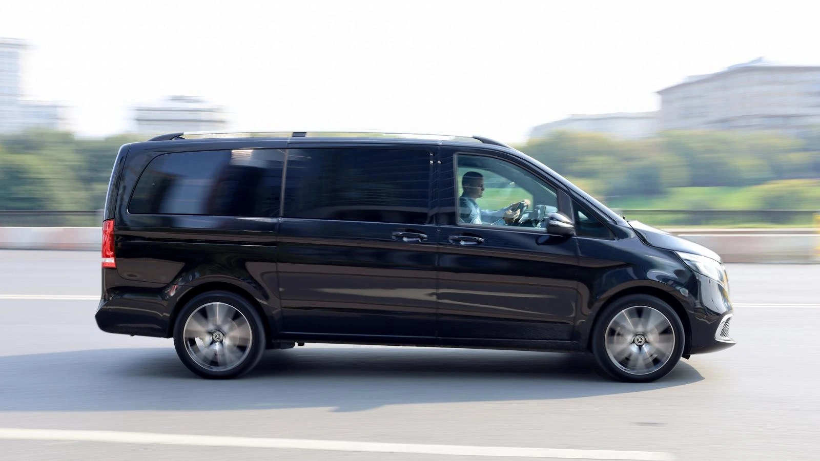 Luxury VIP Transfer Service in Rhodes with Professional Chauffeurs